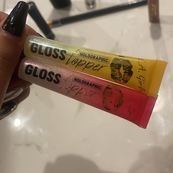 Makeup bundle - Picture 6 of 12